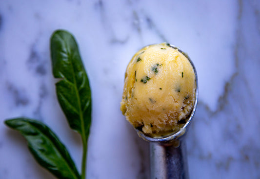 Helado de durazno & albahaca